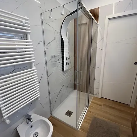 Apartment Pollyhouse Rom